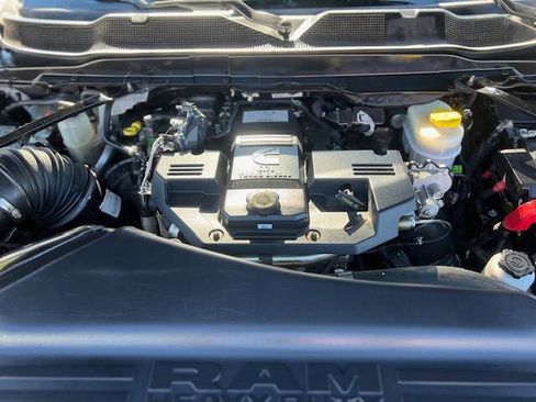 Used 2019 RAM 3500 Laramie image 22