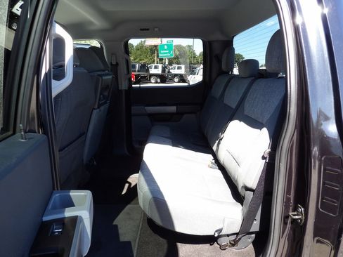 Used 2022 Ford F150 XLT AWD/4WD image 32