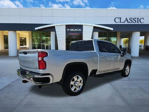 Used 2020 Chevrolet Silverado 2500 LTZ w/ LTZ Premium Package AWD/4WD image 8