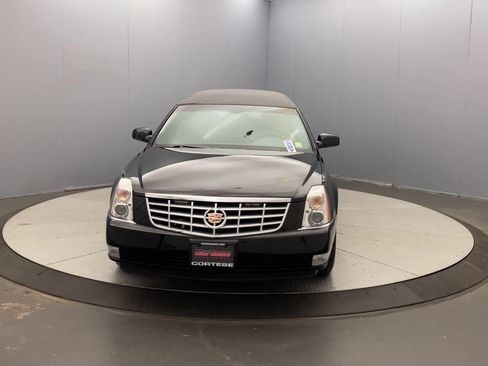 Used 2009 Cadillac DTS Limousine FWD image 8
