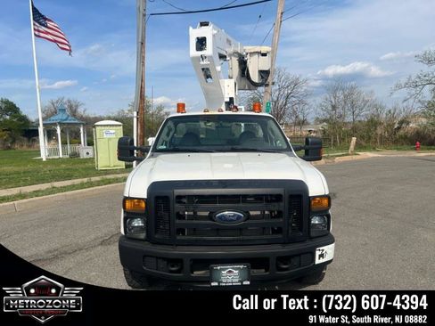 Used 2009 Ford F350 XL RWD image 3