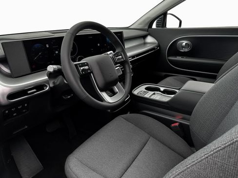 New 2026 Hyundai Ioniq 9 SE AWD/4WD image 15