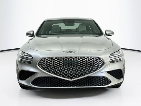 Used 2025 Genesis G70 2.5T AWD/4WD image 2