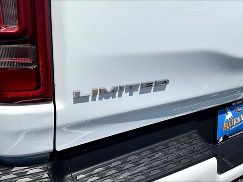 Used 2023 RAM 1500 Limited w/ Body Color Bumper Group AWD/4WD image 27
