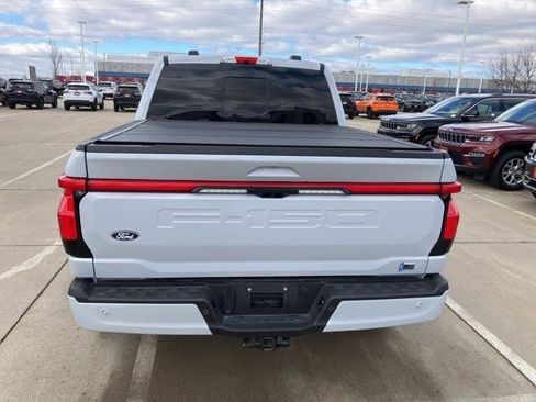 Used 2025 Ford F150 Lightning Lariat image 7