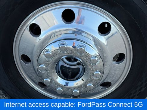 Used 2025 Ford F450 King Ranch w/ Chrome Package AWD/4WD image 45