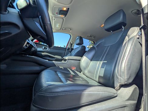 Used 2022 Kia Sorento S AWD/4WD image 28
