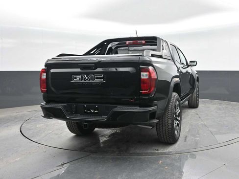 New 2025 GMC Canyon AT4 w/ Nightfall Edition image 9