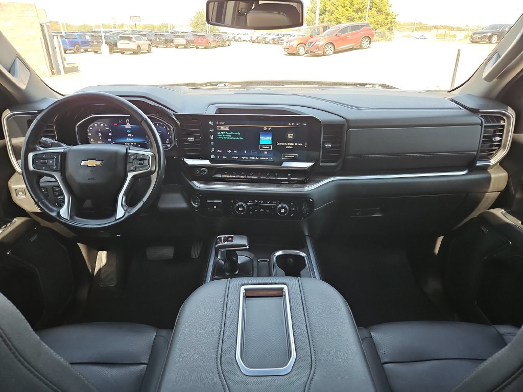 Used 2022 Chevrolet Silverado 1500 LTZ w/ LTZ Convenience Package II AWD/4WD image 19