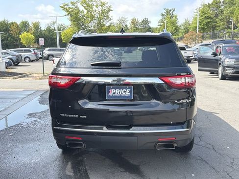 Used 2018 Chevrolet Traverse Premier AWD/4WD image 6