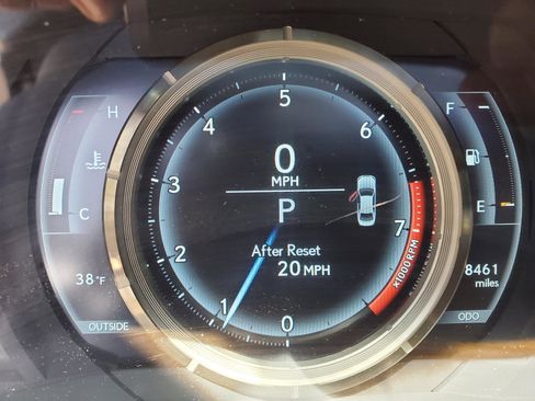 Used 2014 Lexus IS 250 4dr Sport Sdn Auto RWD w/ F-Sport Package image 25