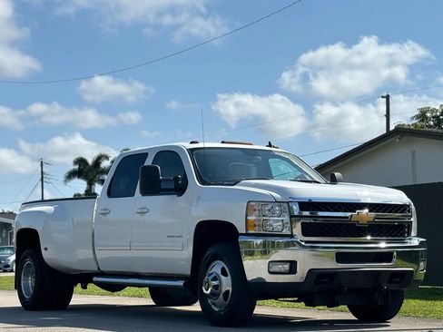 Used 2014 Chevrolet Silverado 3500 LTZ w/ LTZ Plus Package AWD/4WD image 1