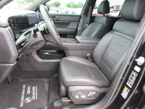 Used 2024 Hyundai Santa Fe Calligraphy FWD image 19