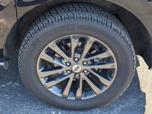 Used 2019 Ford Expedition Max Limited w/ Driver Assistance Package image 17