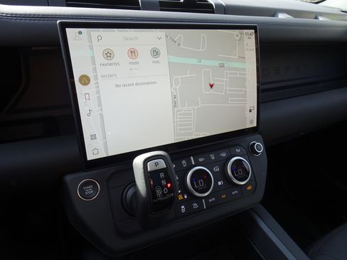 New 2026 Land Rover Defender 110 S image 3