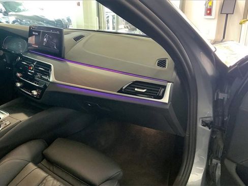 Certified 2023 BMW 540i image 15
