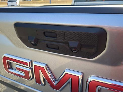 New 2026 GMC Sierra 2500 Denali w/ Denali Reserve Package AWD/4WD image 27