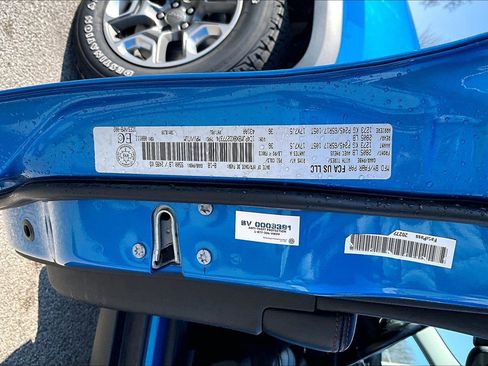 Used 2019 Jeep Cherokee Trailhawk image 36