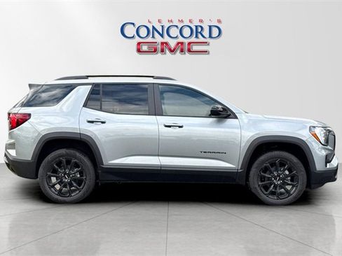 New 2026 GMC Terrain Elevation w/ Black Edition image 3