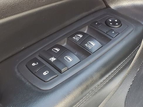 Used 2021 Jeep Grand Cherokee Limited AWD/4WD image 7