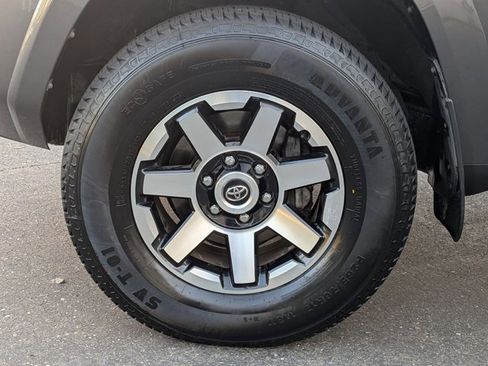 Used 2019 Toyota 4Runner TRD Off-Road Premium image 23