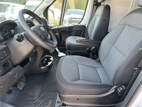 New 2025 RAM ProMaster 3500 w/ Convenience Group image 12
