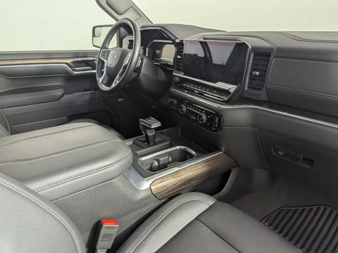 Used 2024 Chevrolet Silverado 1500 RST w/ Convenience Package II AWD/4WD image 25