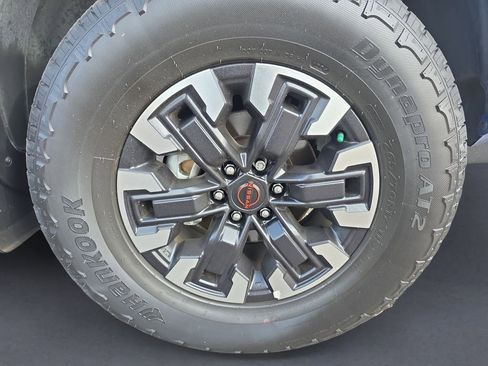 Used 2024 Nissan Frontier PRO-4X w/ Off-Road Protection Package image 14