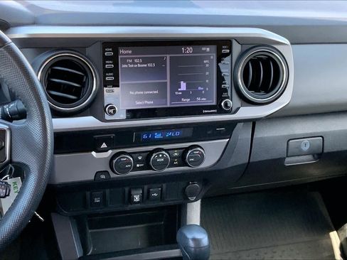 Used 2021 Toyota Tacoma SR5 RWD image 7