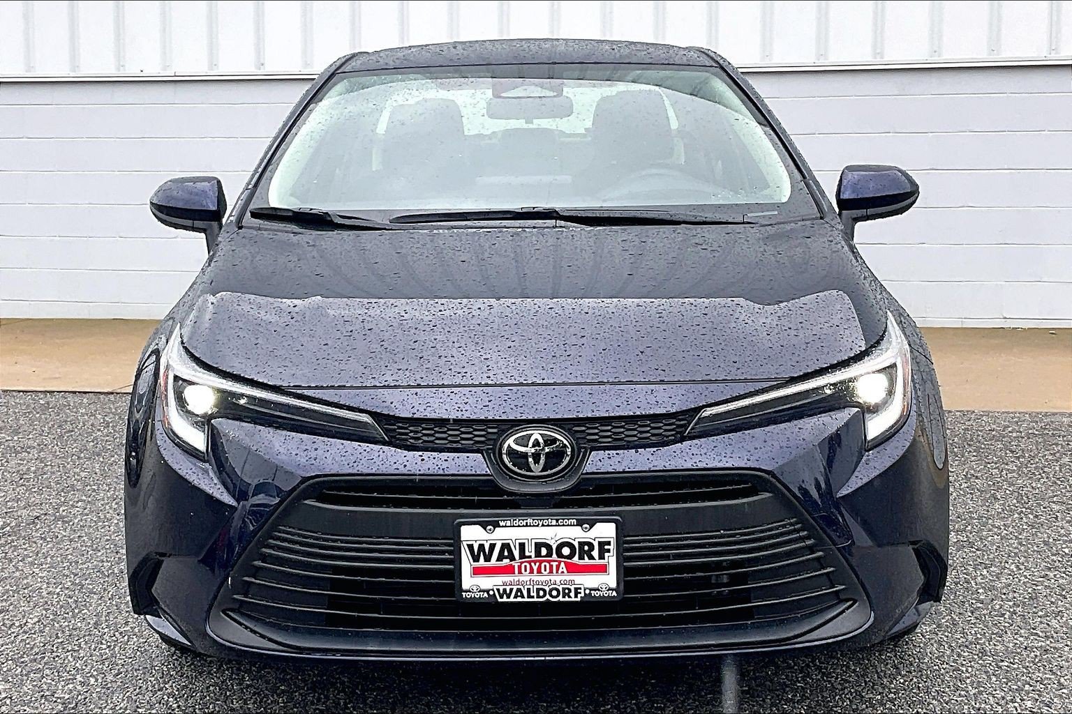 Used 2026 Toyota Corolla LE w/ LE Premium Package FWD image 3