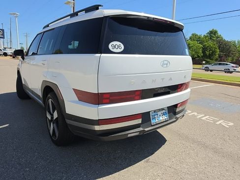 Used 2024 Hyundai Santa Fe Limited AWD/4WD image 31