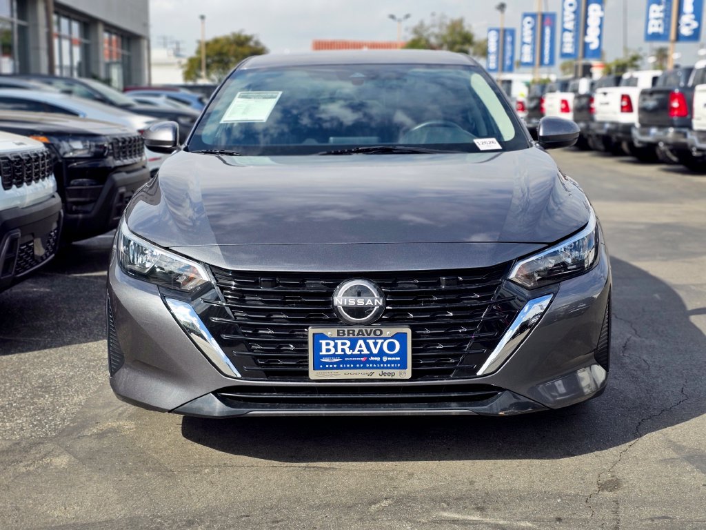 Used 2025 Nissan Sentra S FWD image 4