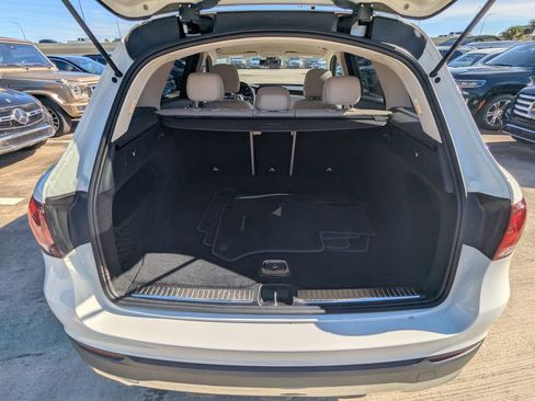 Certified 2021 Mercedes-Benz GLC 300 GLC 300 image 23
