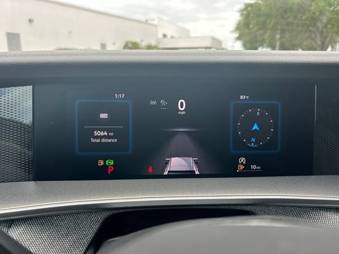 Certified 2025 Volkswagen Tiguan S FWD image 26