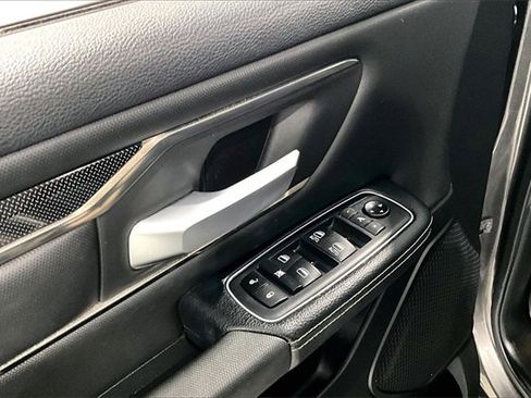 Used 2020 RAM 1500 Sport image 38