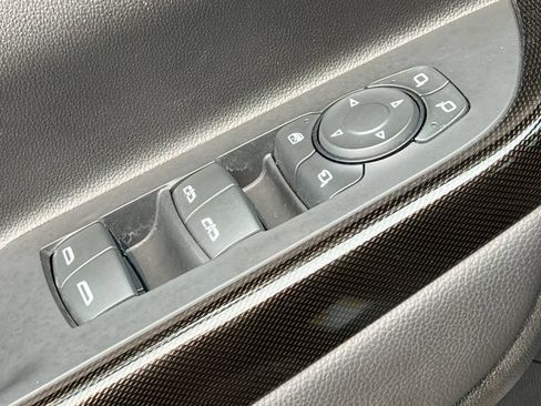 Used 2023 GMC Acadia AT4 w/ Technology Package AWD/4WD image 18