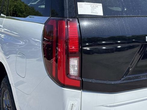 New 2026 Ford Expedition Active RWD image 11