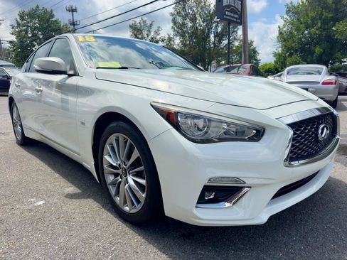 Used 2018 INFINITI Q50 Luxe w/ Essential Package (3.0T Luxe) RWD image 9