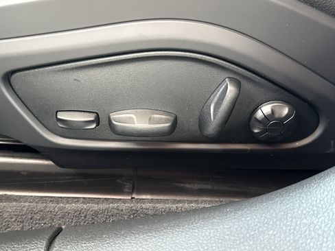 Used 2023 Porsche Panamera Platinum Edition image 22