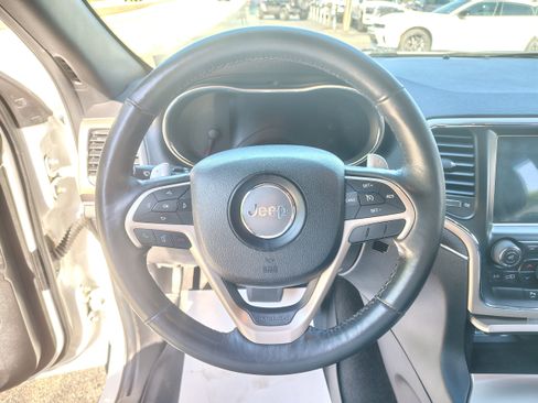 Used 2015 Jeep Grand Cherokee Limited AWD/4WD image 33