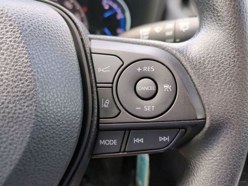 Certified 2024 Toyota RAV4 LE AWD/4WD image 23