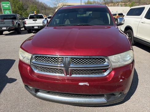 Used 2013 Dodge Durango Citadel w/ Mopar Chrome Appearance Group AWD/4WD image 2