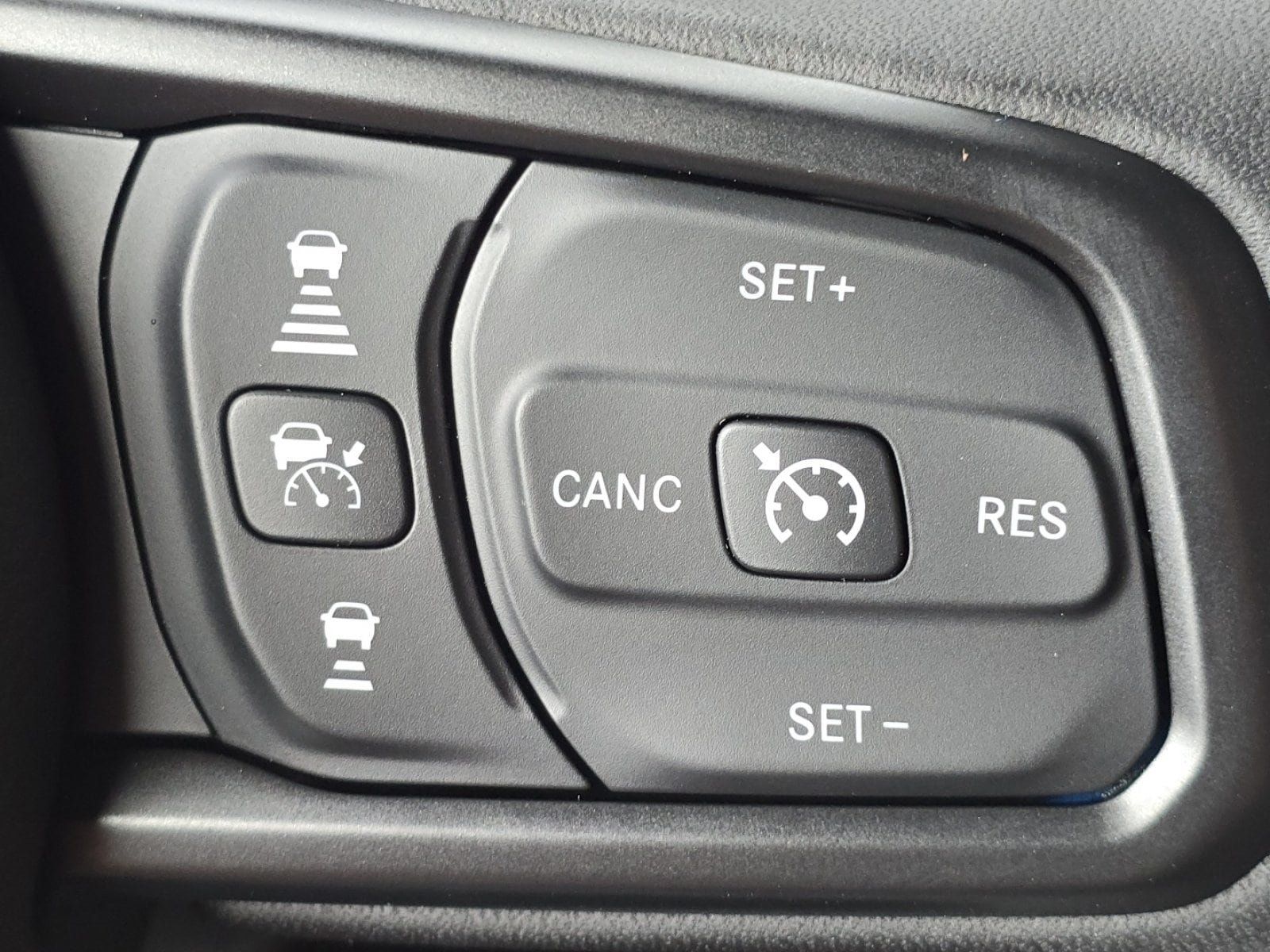 New 2026 Jeep Gladiator Mojave AWD/4WD image 18