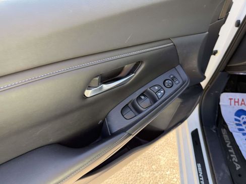 Used 2020 Nissan Sentra SV image 16