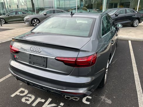 Used 2022 Audi S4 Premium Plus image 4