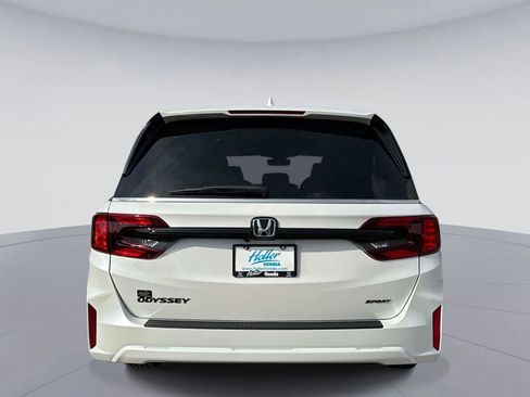 New 2026 Honda Odyssey Sport-L image 5