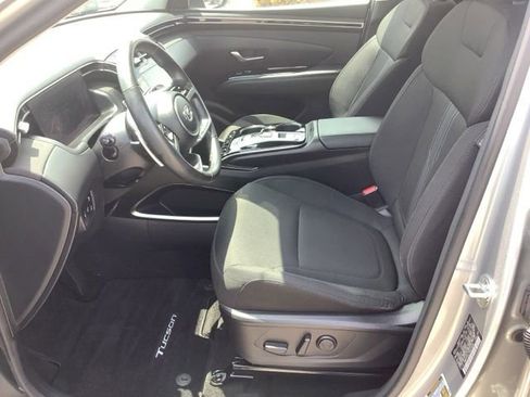 Used 2022 Hyundai Tucson SEL w/ Cargo Package AWD/4WD image 9