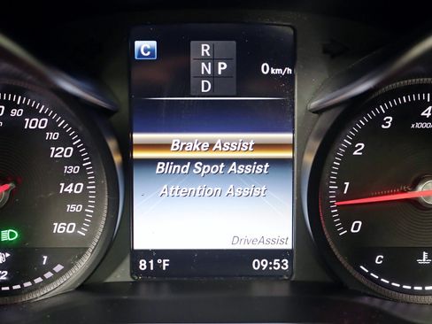Used 2019 Mercedes-Benz GLC 300 4MATIC Coupe w/ AMG Line image 18
