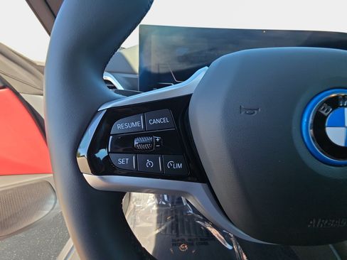 Used 2025 BMW i4 eDrive40 RWD image 17