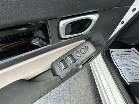 Used 2022 Honda Civic EX image 19